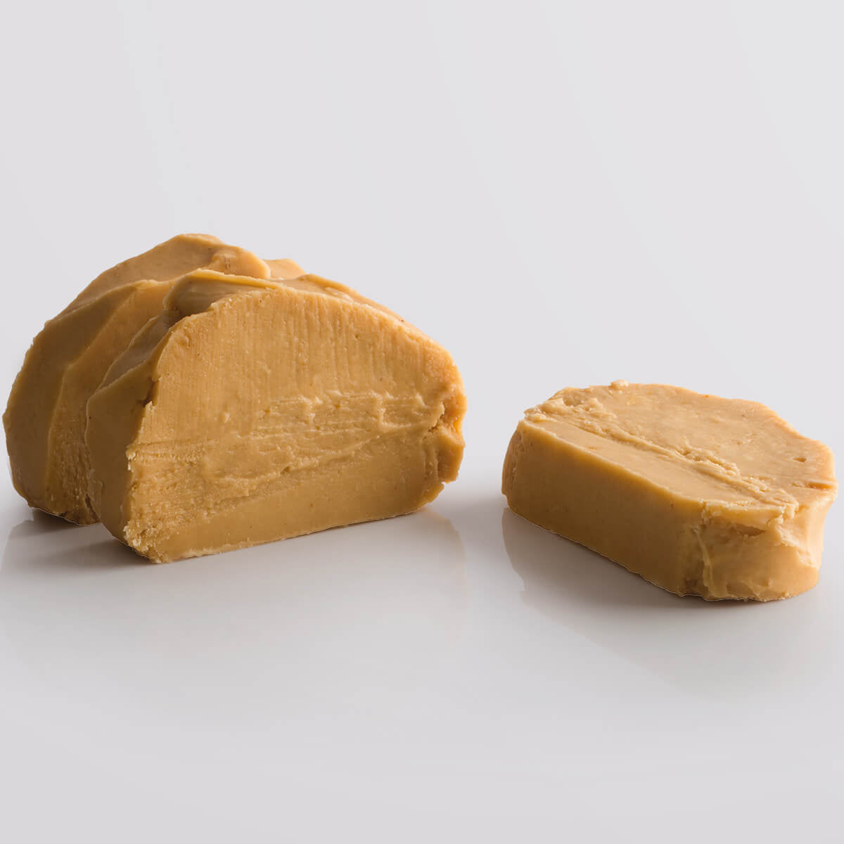 Christmas Gingerbread Fudge single slice, a Fudge Kitchen indulgent, handmade fresh fudge flavour.