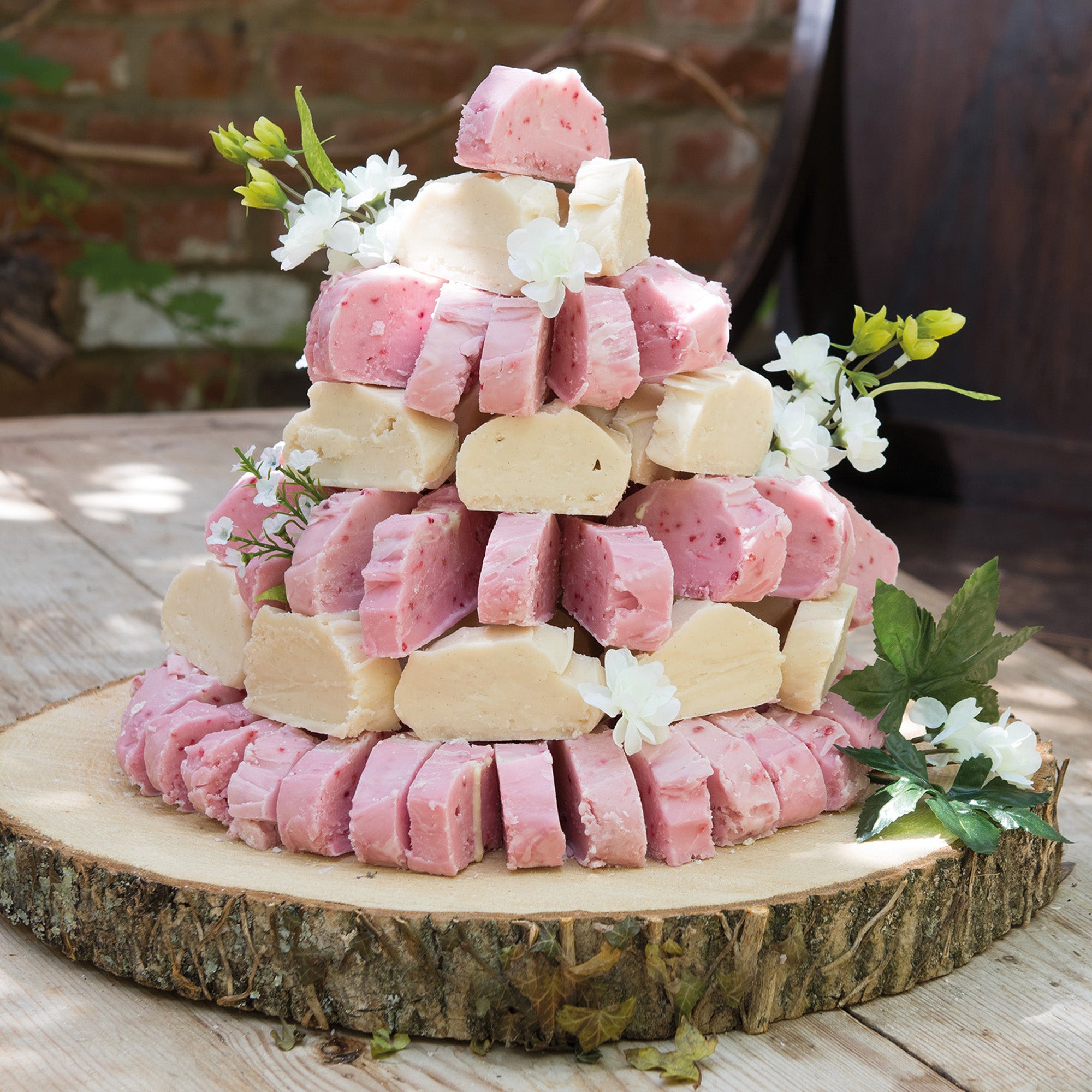 Wedding Fudge Sculpture, Wedding Services